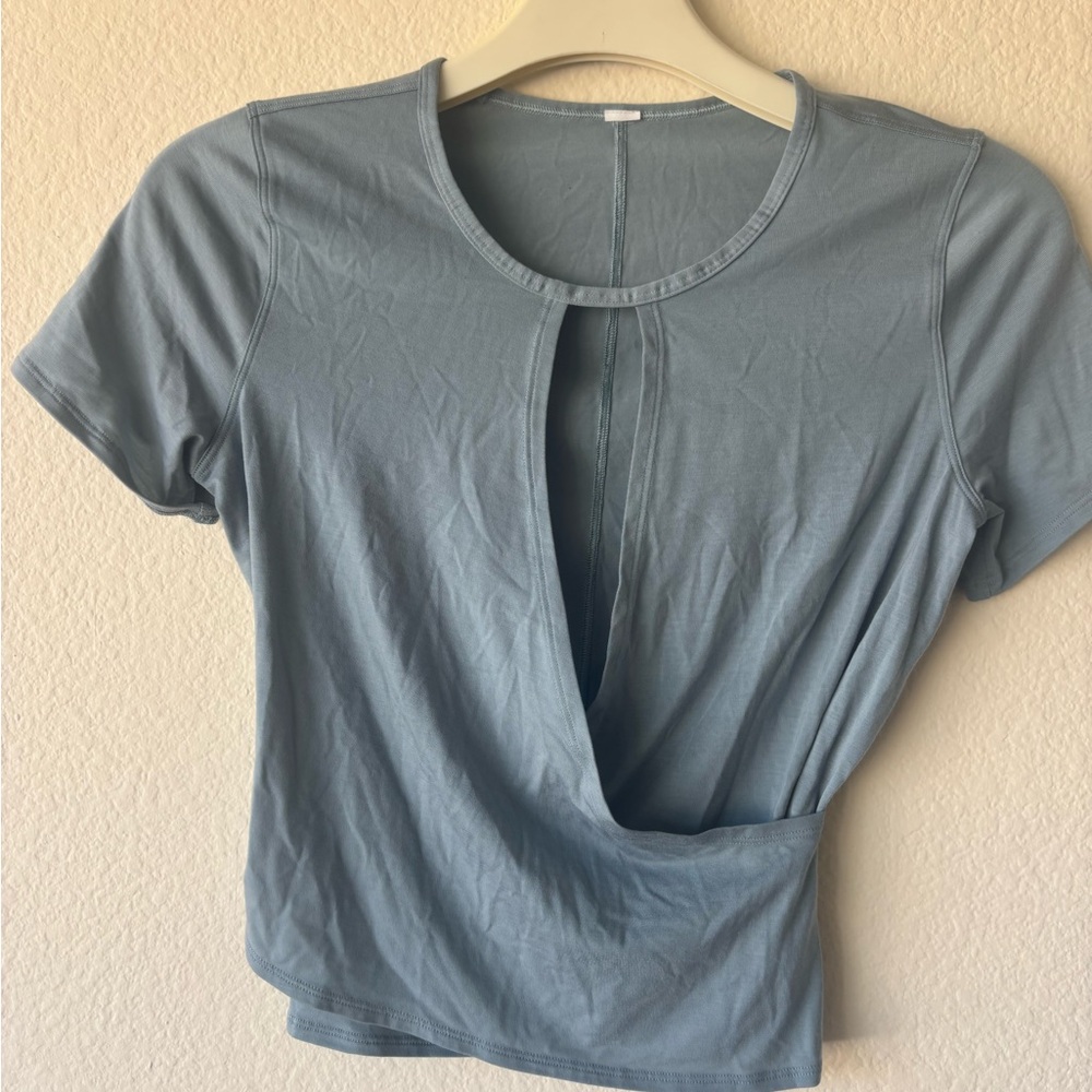 Lululemon Elegant Blue Women's Top